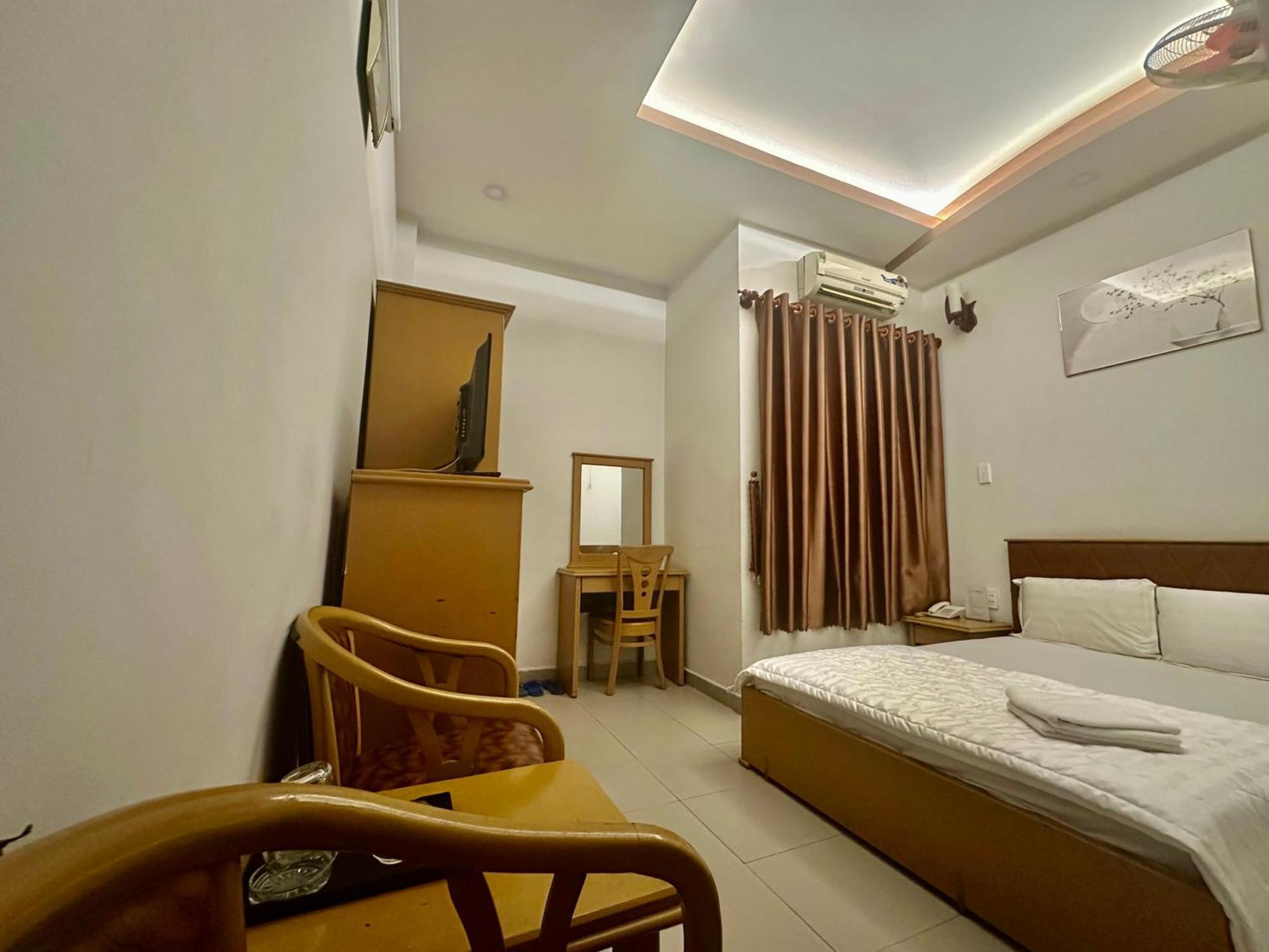 Ngoc Hoa Mai Hotel Ho Şi Min Exterior foto