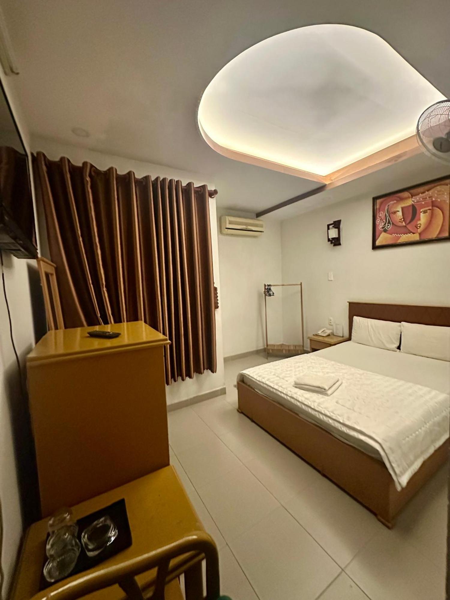 Ngoc Hoa Mai Hotel Ho Şi Min Exterior foto